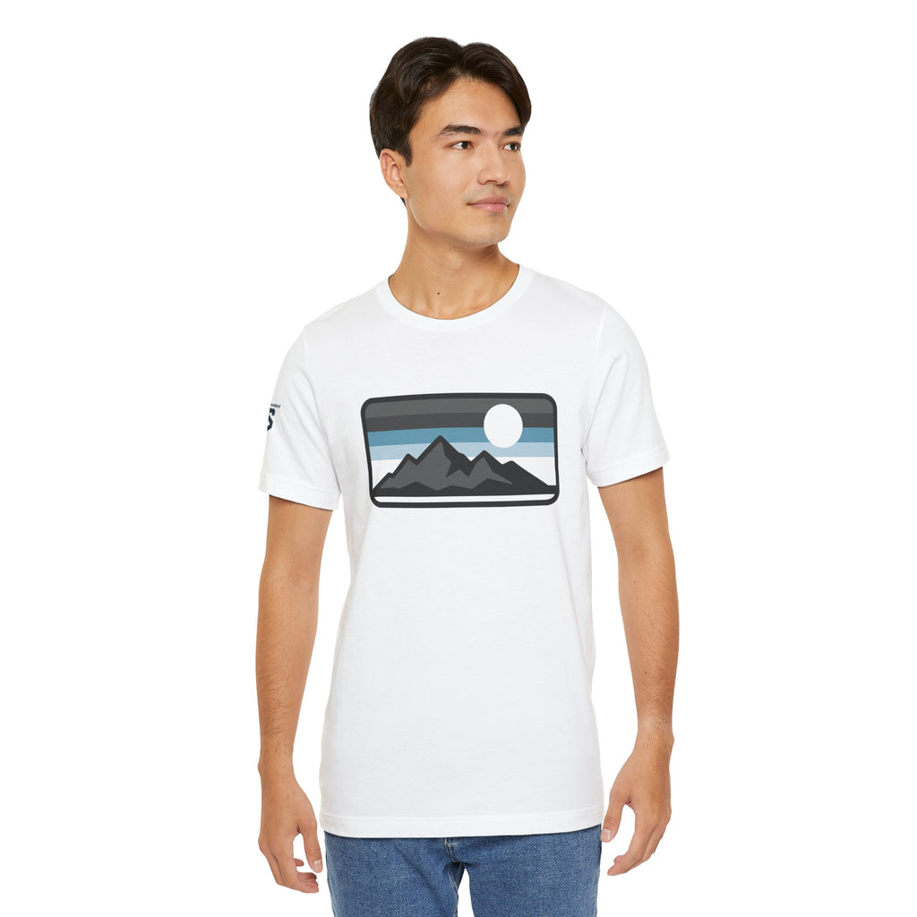 Cascade Horizon Tee – PNW Skyline Series